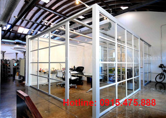 Vách ngăn kính tại Trung Sơn Trầm | vach ngan kinh tai Trung Son Tram